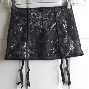 Garter Skirt